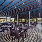 Lord Marina & Bungalows Hotel *