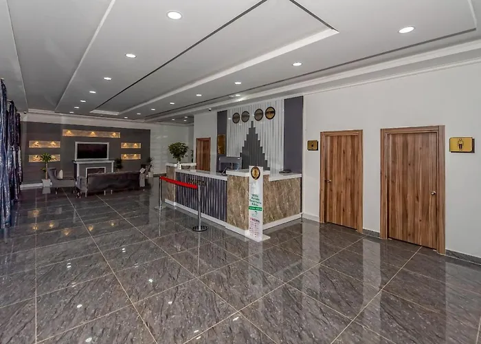 Lord Marina & Bungalows