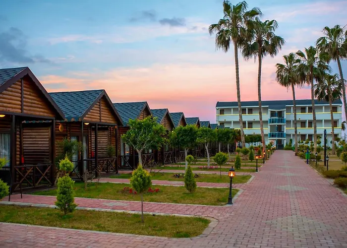 Lord Marina & Bungalows Hotel