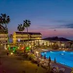 מלון Lord Marina & Bungalows אלאניה